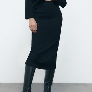 Zara Black Pencil Sweater MIDI Skirt
